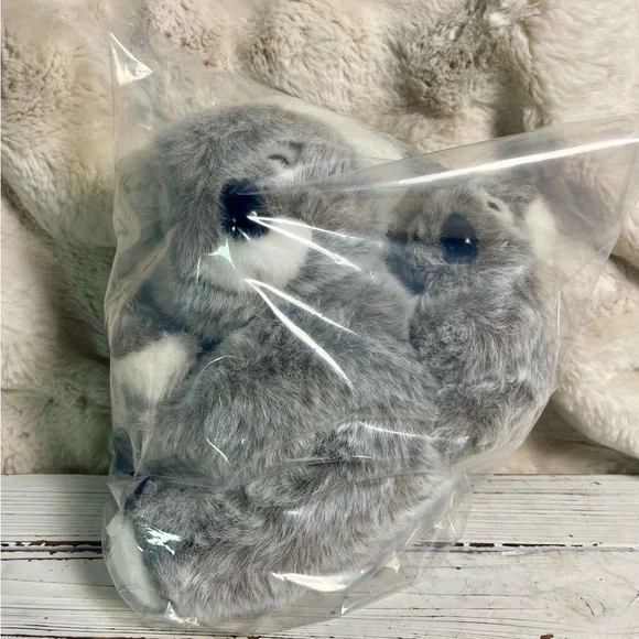 CLEAN Vintage 1994 Kiwi Koala with 2 Babies 10" GANZ Plush Stuffed Animal - Picture 15 of 15